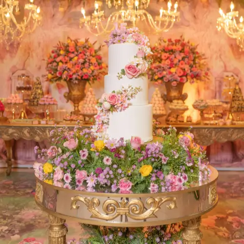 Crystal-Suite-Birthday-3